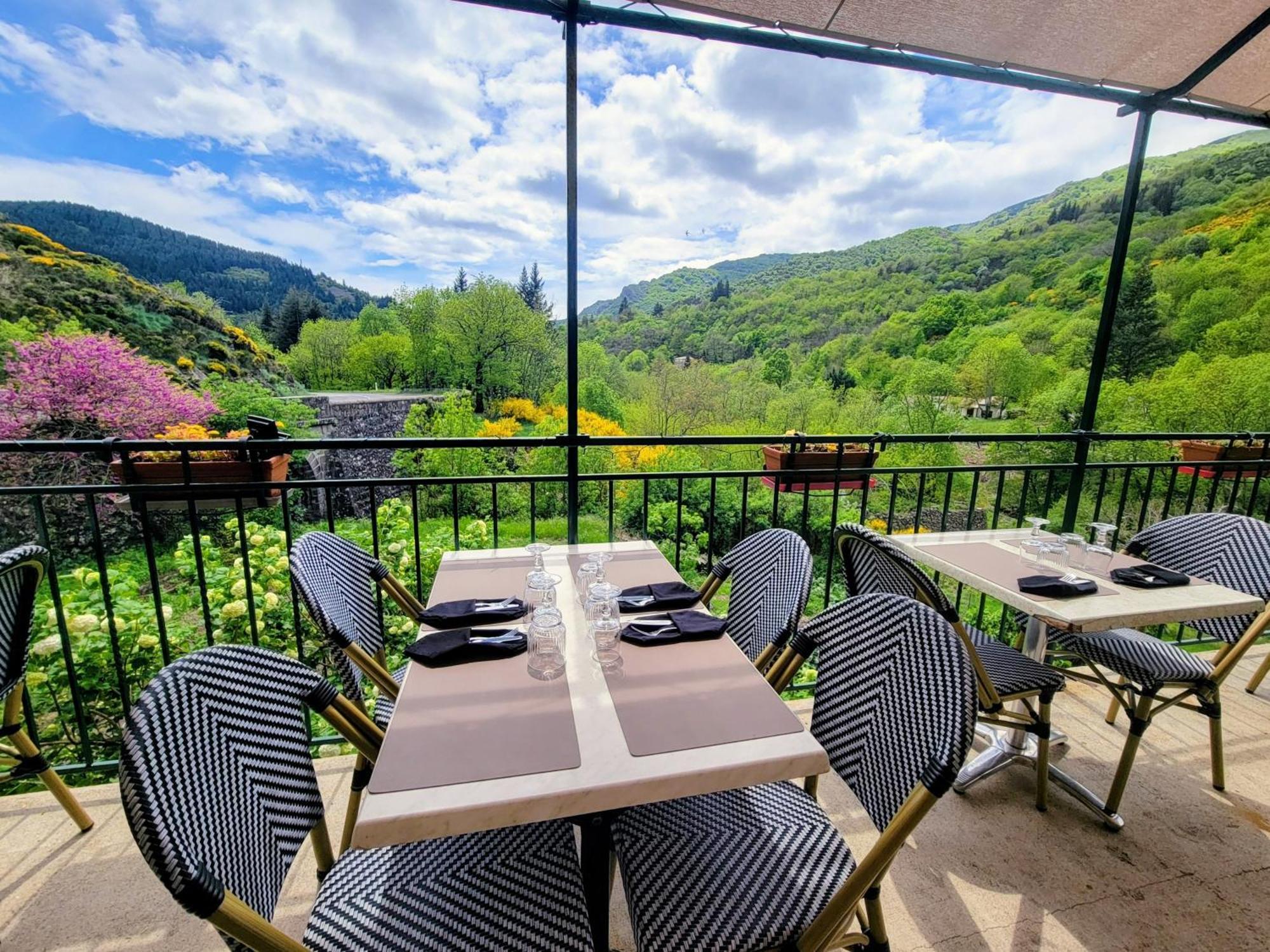 Auberge Arthea Laviolle Bagian luar foto
