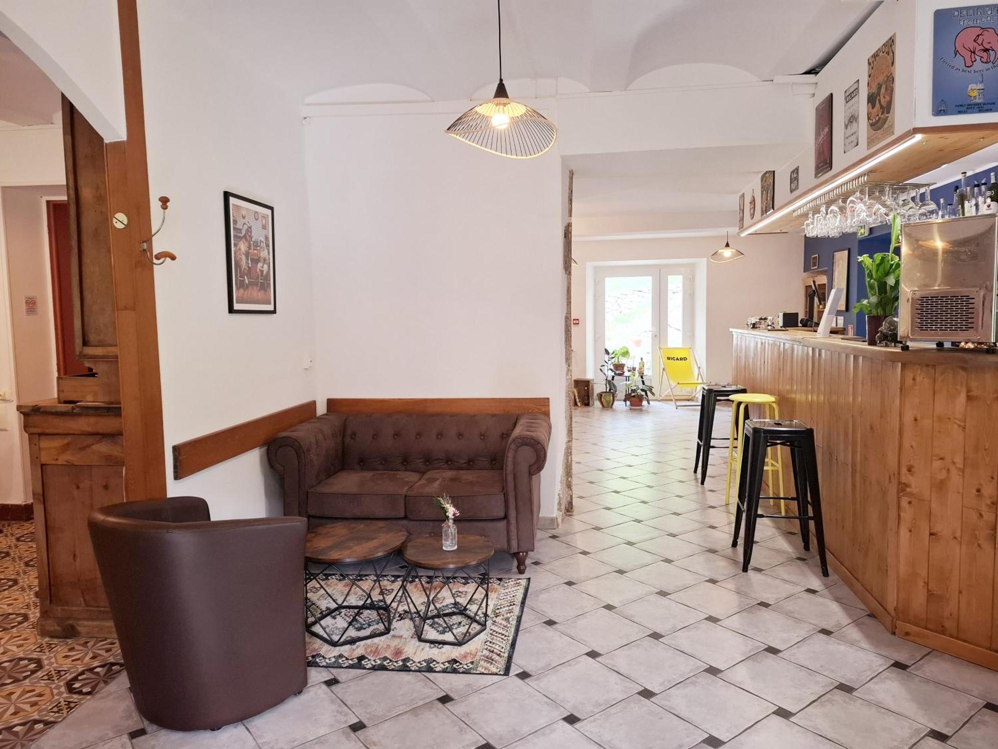 Auberge Arthea Laviolle Bagian luar foto
