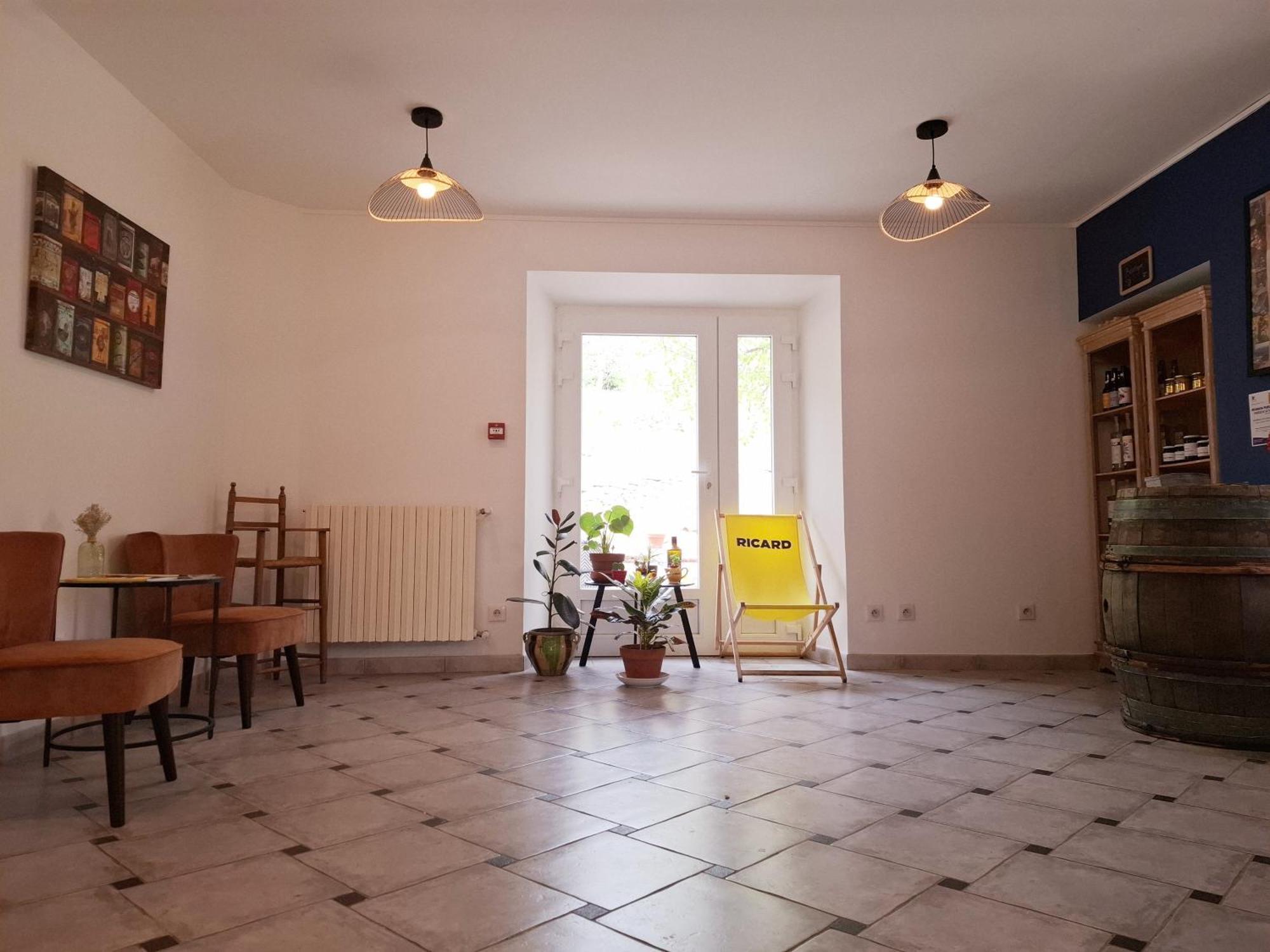 Auberge Arthea Laviolle Bagian luar foto