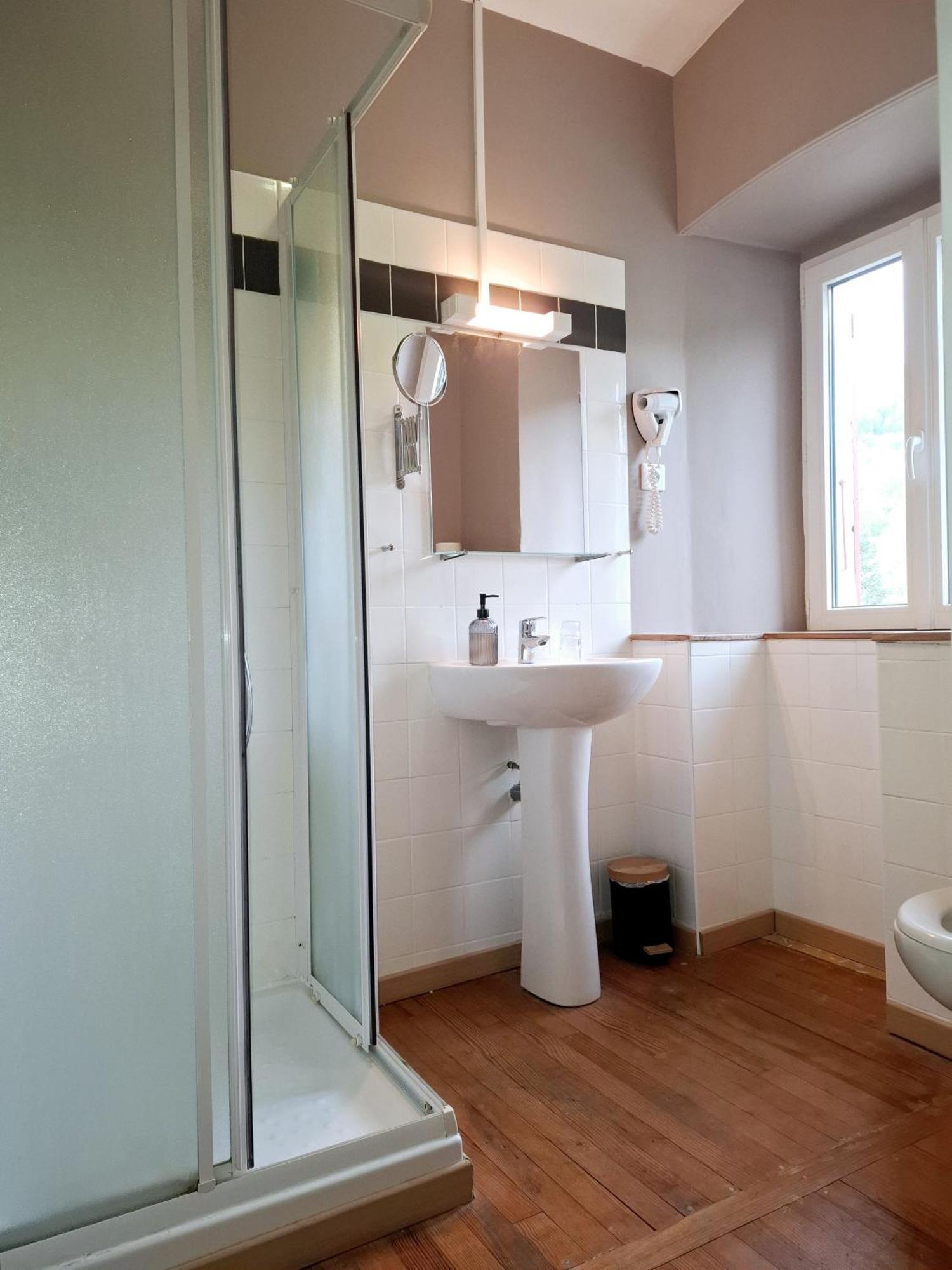 Auberge Arthea Laviolle Ruang foto