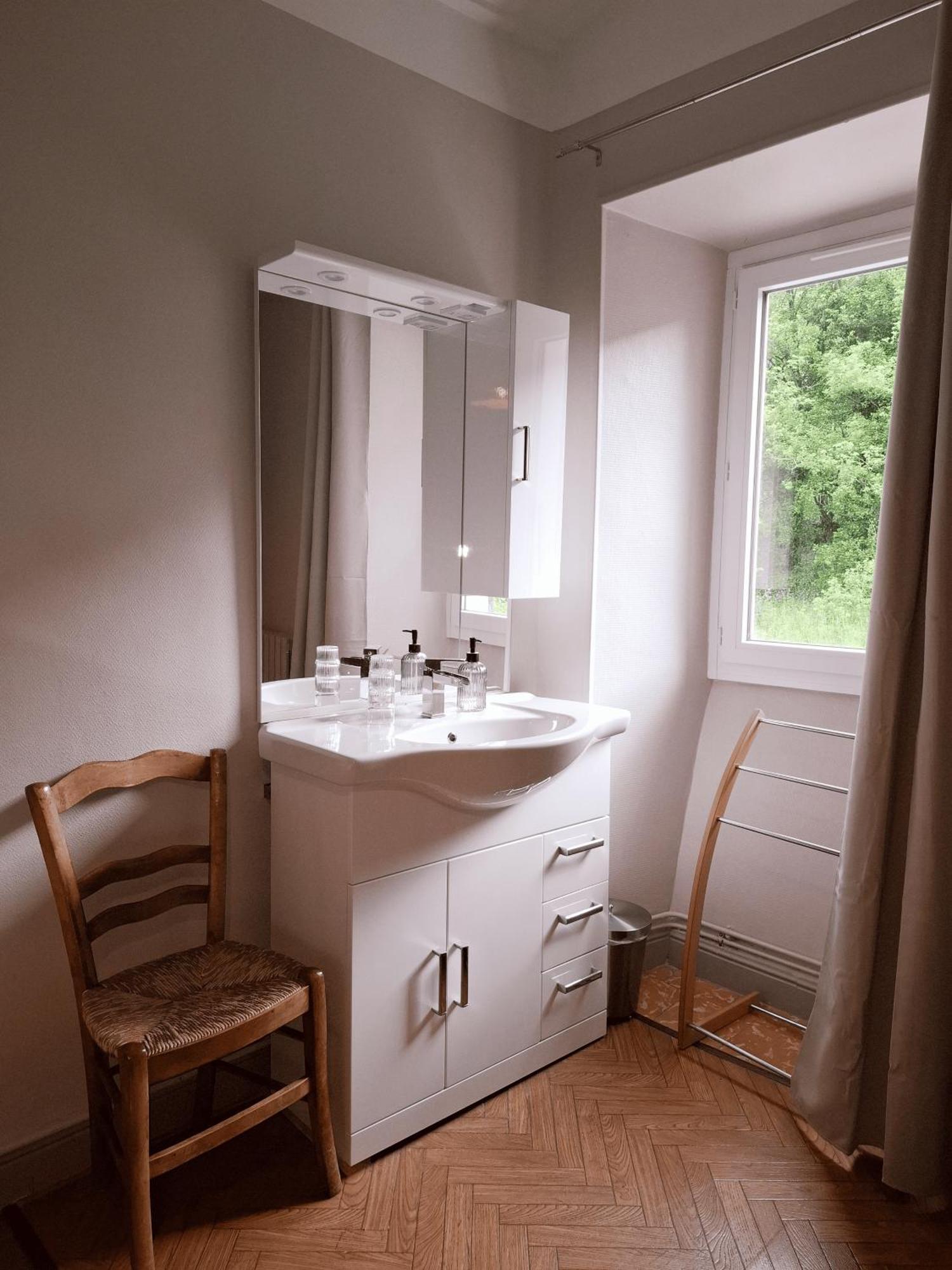 Auberge Arthea Laviolle Ruang foto