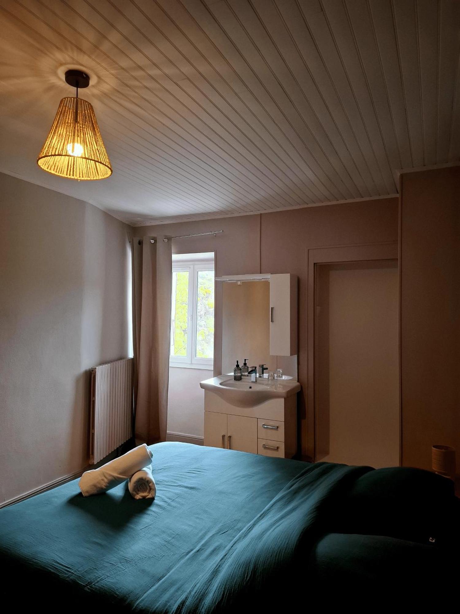 Auberge Arthea Laviolle Bagian luar foto