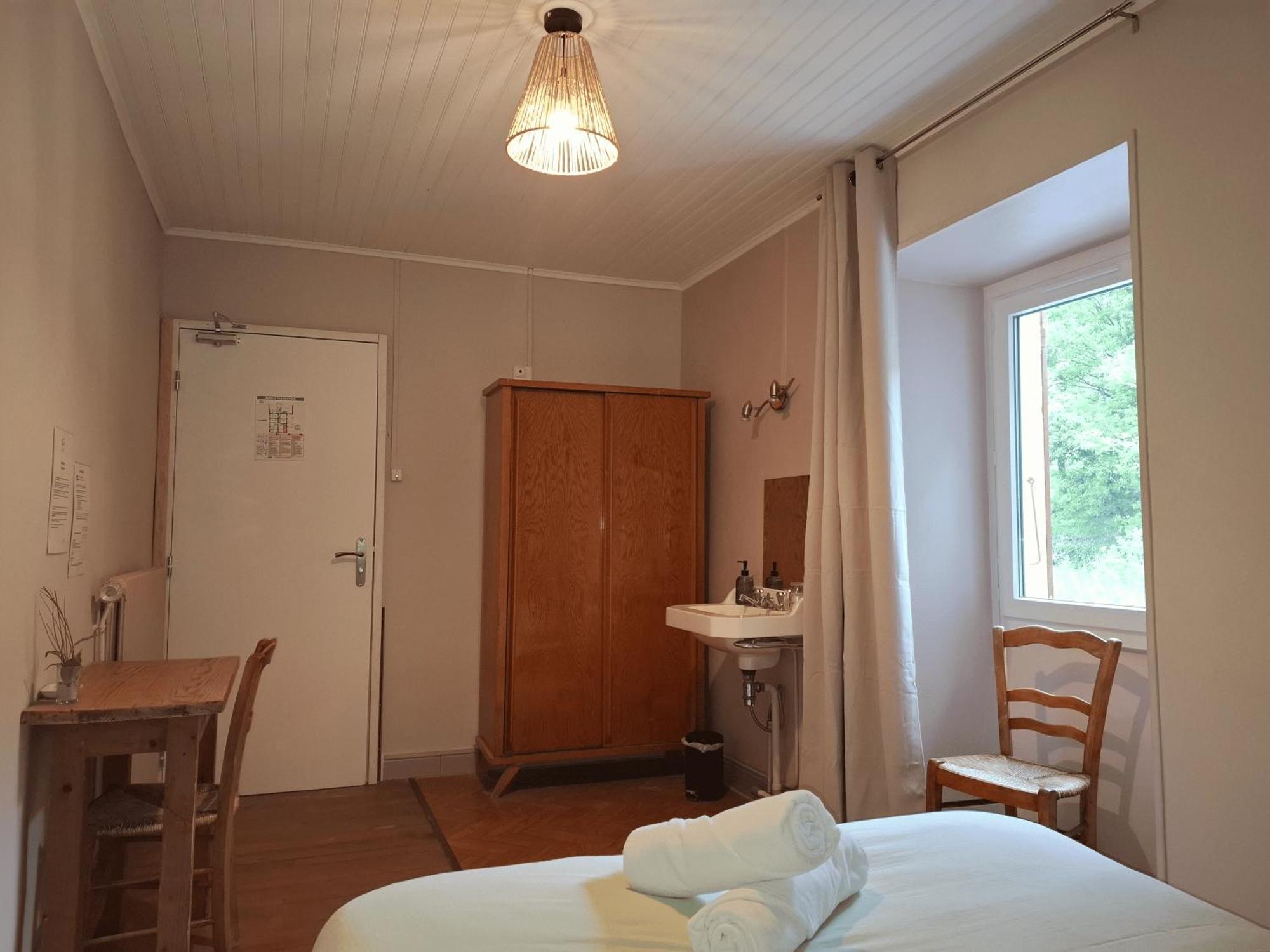 Auberge Arthea Laviolle Bagian luar foto